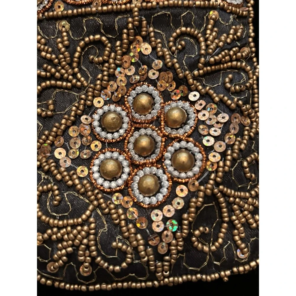Black Gold Beaded Sequin Coin Wallet Clutch Folding Snap Closure Embroidered[A3]
